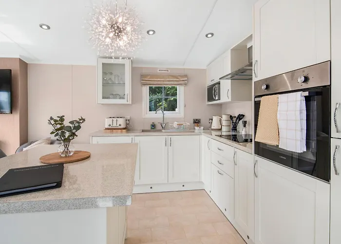 Holiday home European - Uk40848