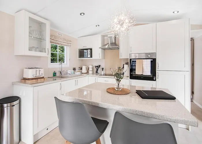 Holiday home European - Uk40848