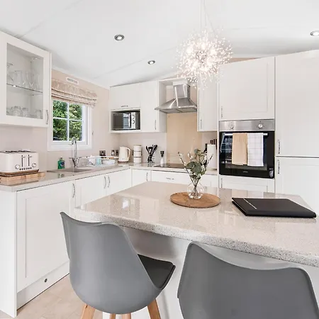 Ferienhaus European - Uk40848